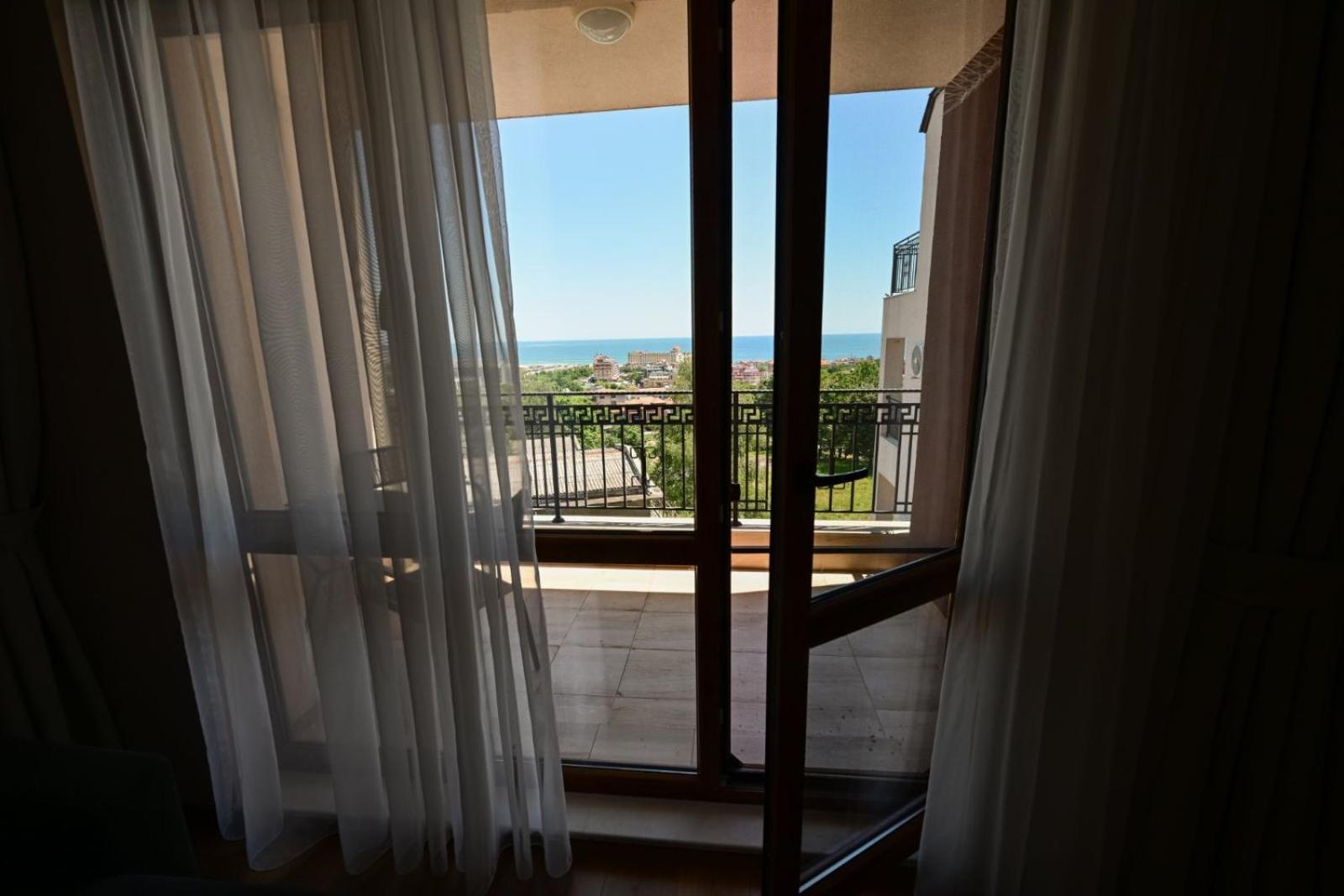 Kristin Palace Obzor Ngoại thất bức ảnh
